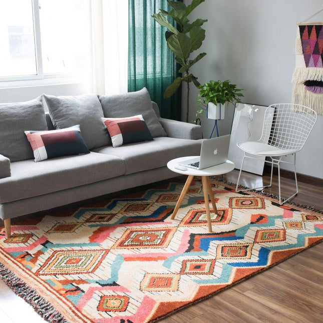 Handgemachter bunter Wollteppich im Berber-Stil