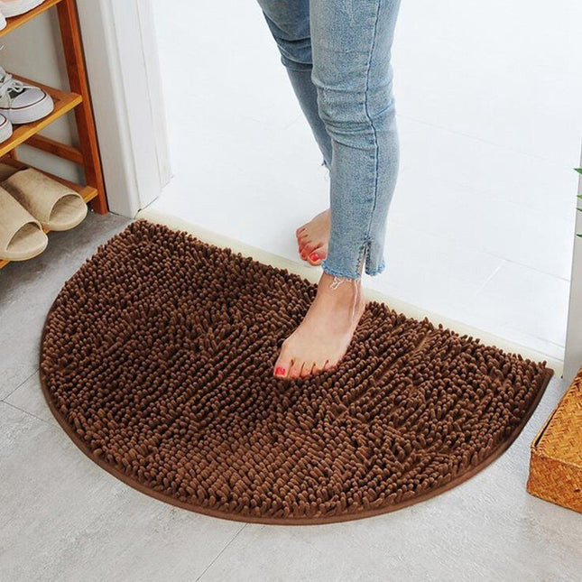 Halbrunde Badematte in Braun