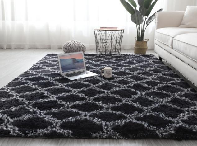 Schwarzer marokkanischer Shaggy Teppich