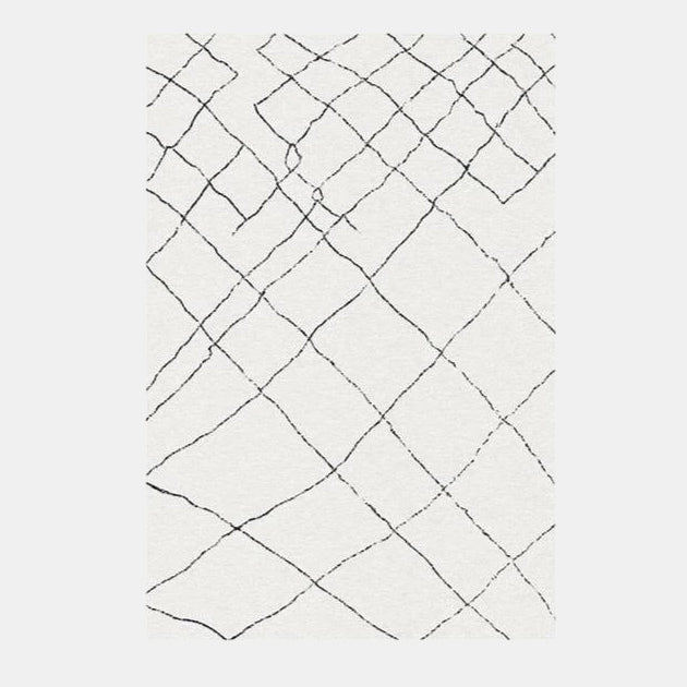 Weißer Berber Teppich mit schwarzen Linien