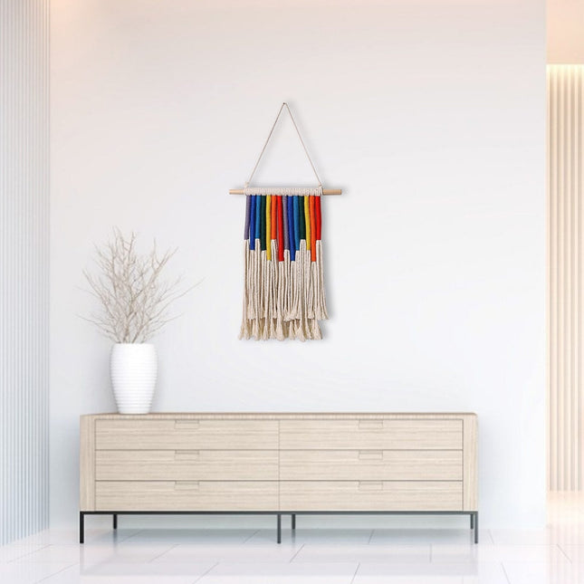 Moderner Wandbehang in Regenbogenfarben