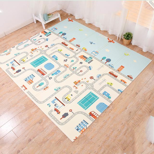 Faltbare Spielmatte für Kinder mit Straßenmotiv