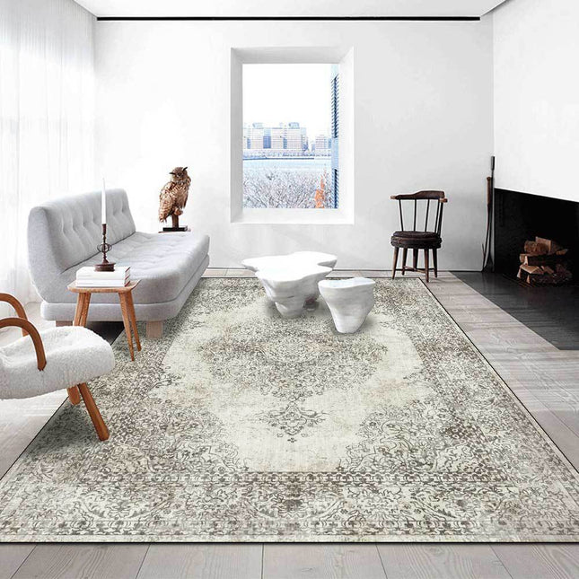 Klassischer Vintage Teppich in Ecru